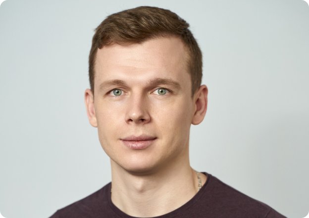 Юлиан Топал